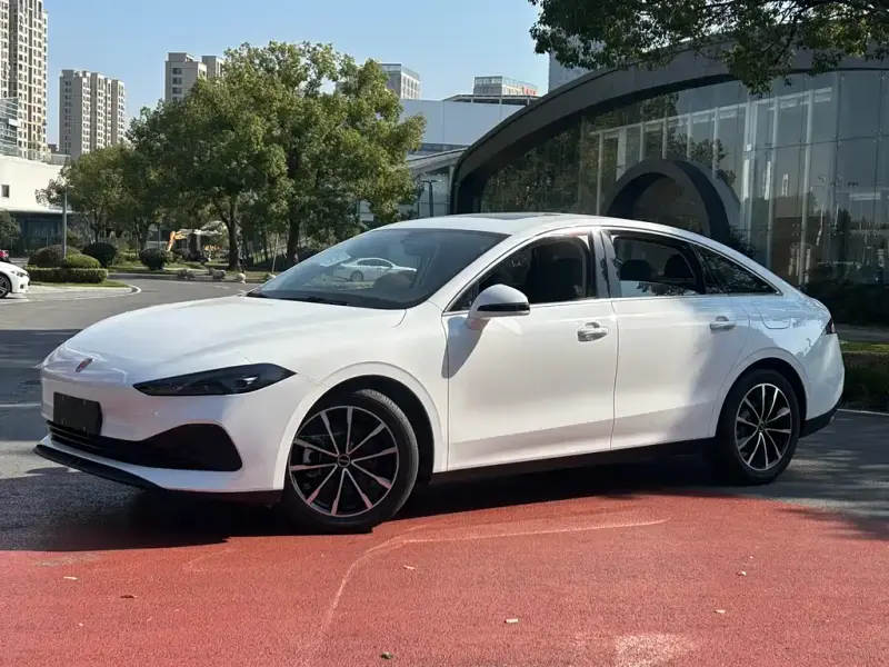 Roewe MG D7 (D7)