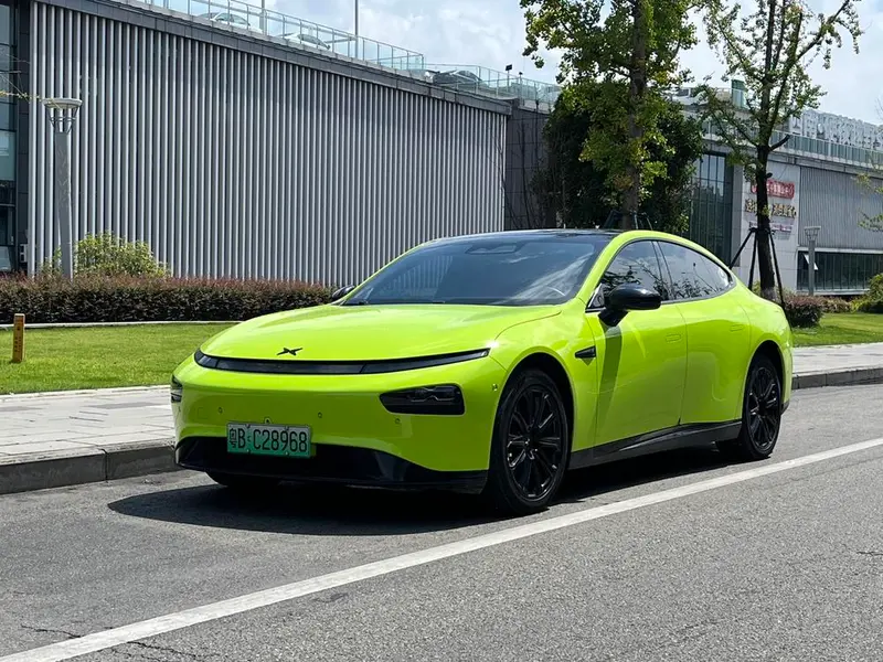 XPeng P7