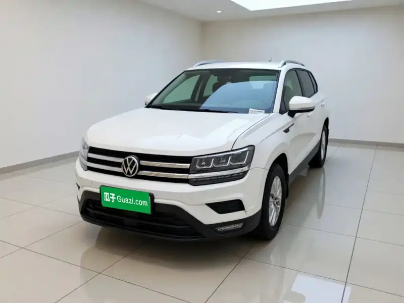 Volkswagen Tharu