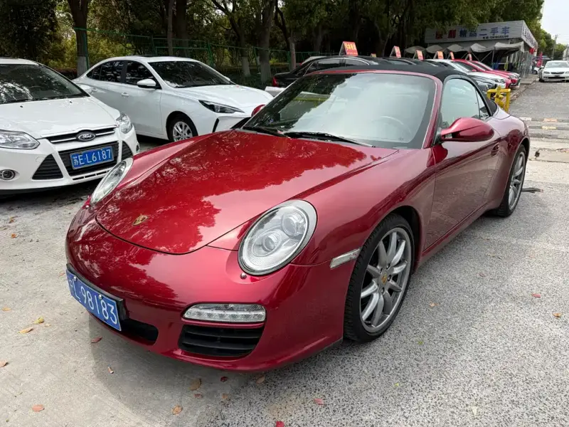 Porsche 911