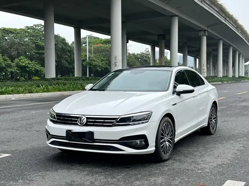 Volkswagen Lamando