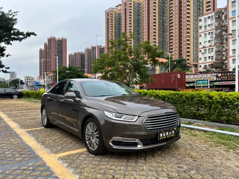 Ford Taurus