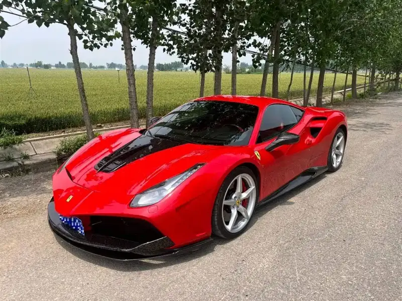 Ferrari 488