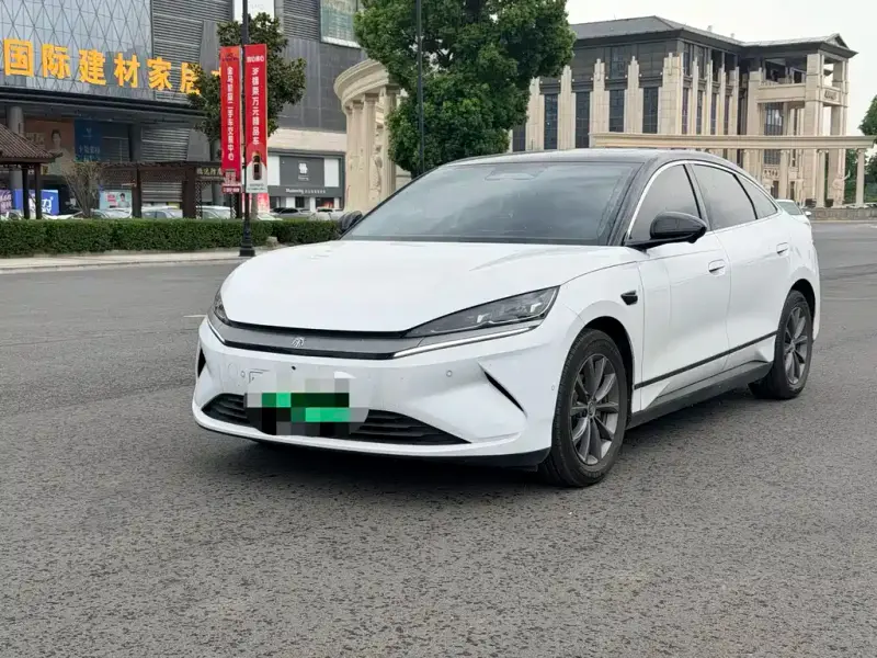 BYD Qin L