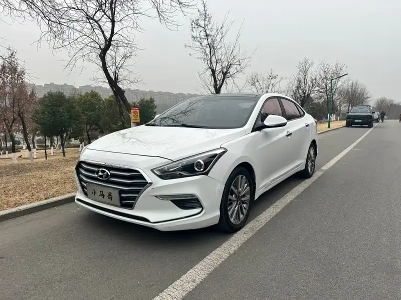 Hyundai Mistra