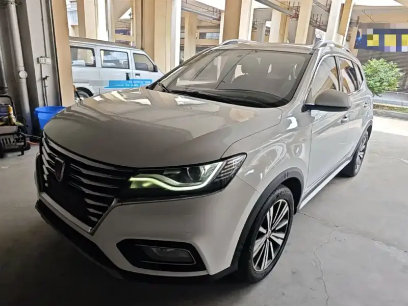 Roewe MG HS (RX5)