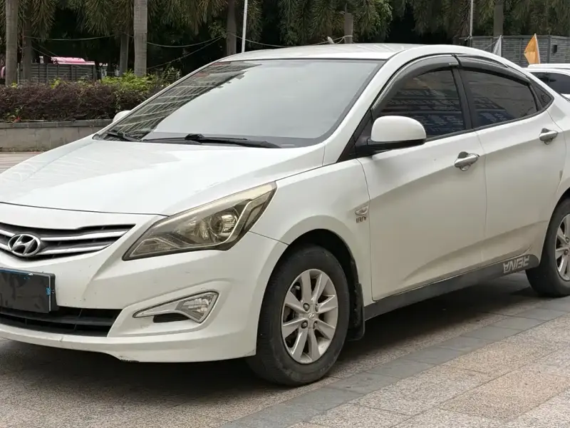 Hyundai Verna