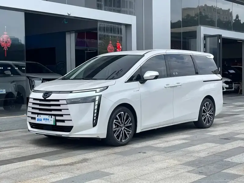 GAC Motor E8 PHEV