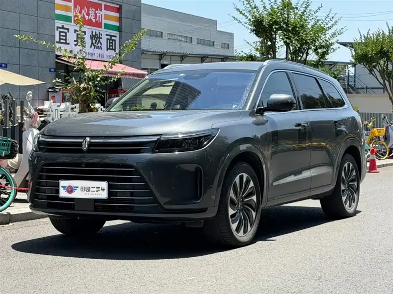 AITO M7