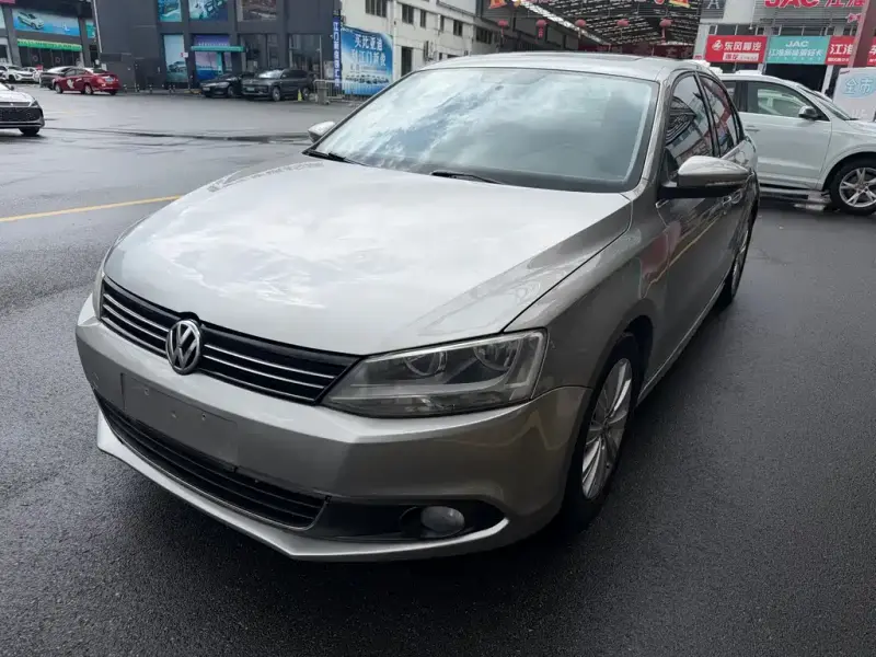 Volkswagen Sagitar