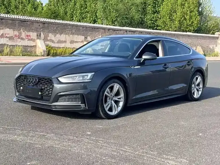 Audi A5 (Import)