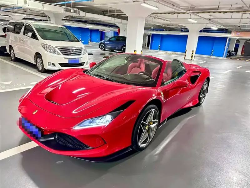 Ferrari F8