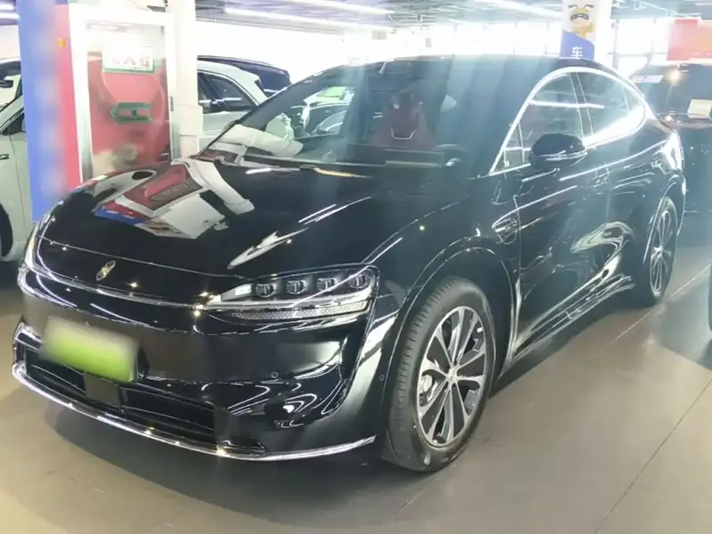 Luxeed Zhijie R7