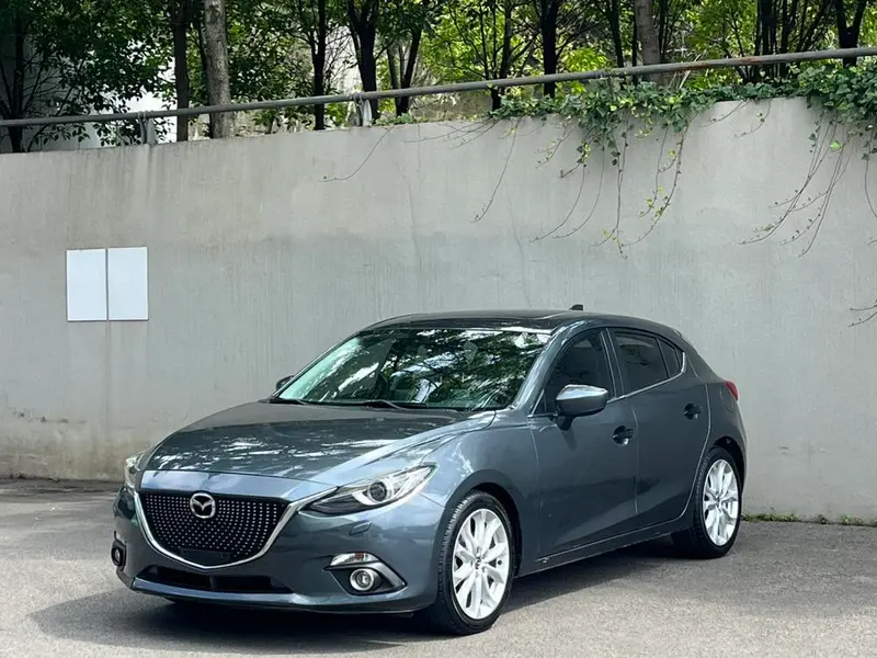 Mazda 3 Axela