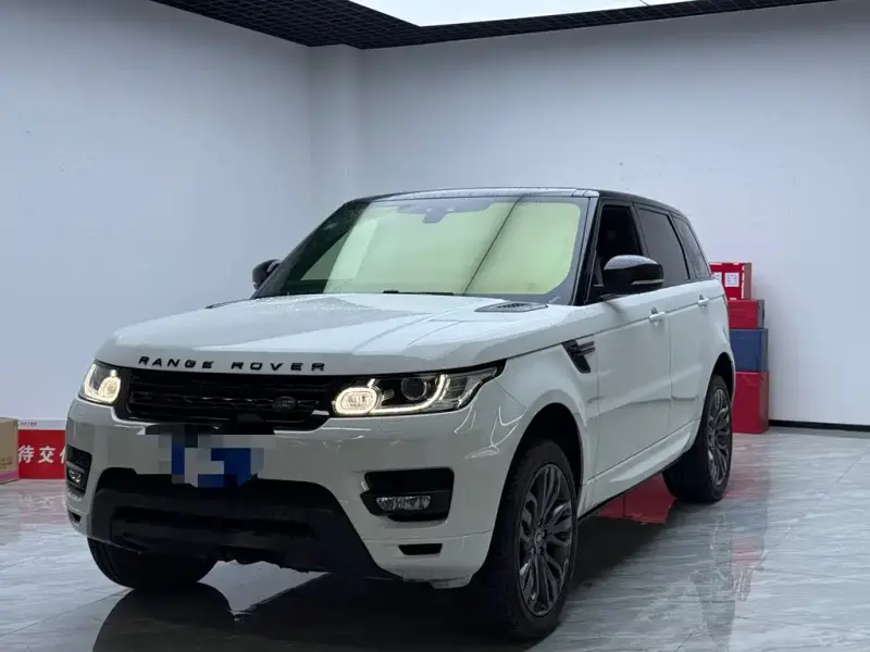 Land Rover Sport