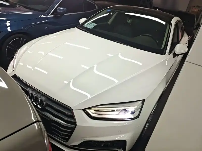 Audi A5 (Import)