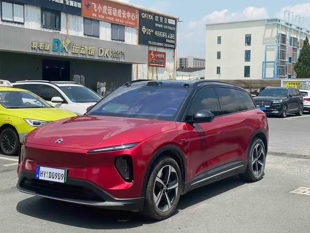 NIO ES6