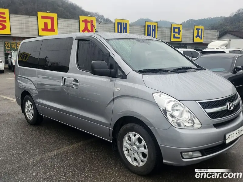 Hyundai H-1