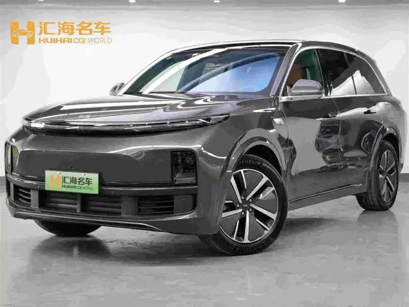Li Auto L8