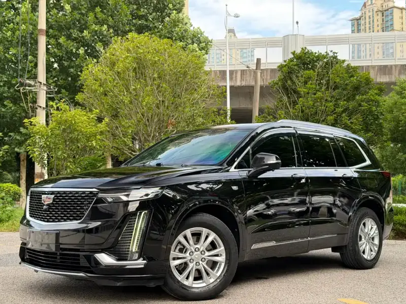 Cadillac XT6