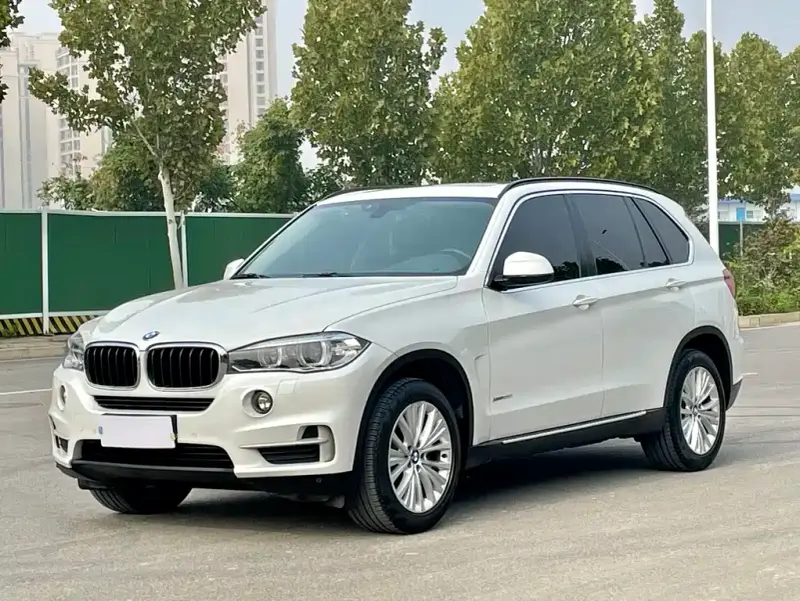 BMW X5 (Import)