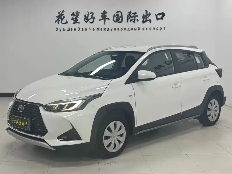 Toyota Yaris L