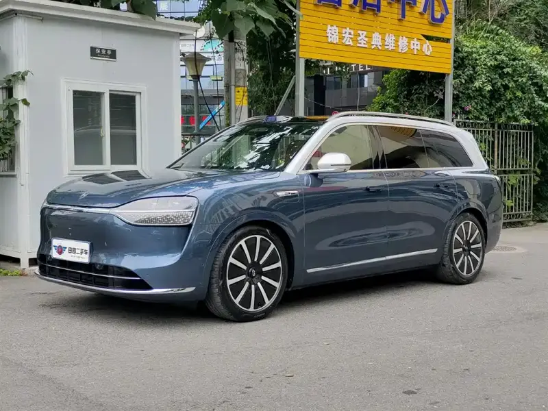 AITO M9