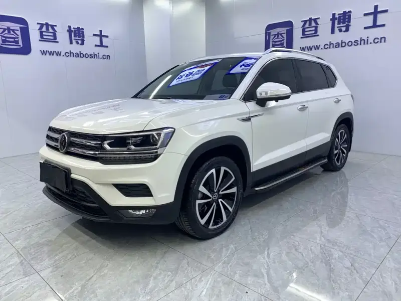Volkswagen Tharu