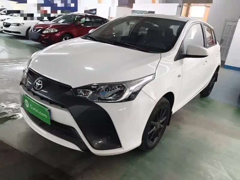 Toyota Yaris L