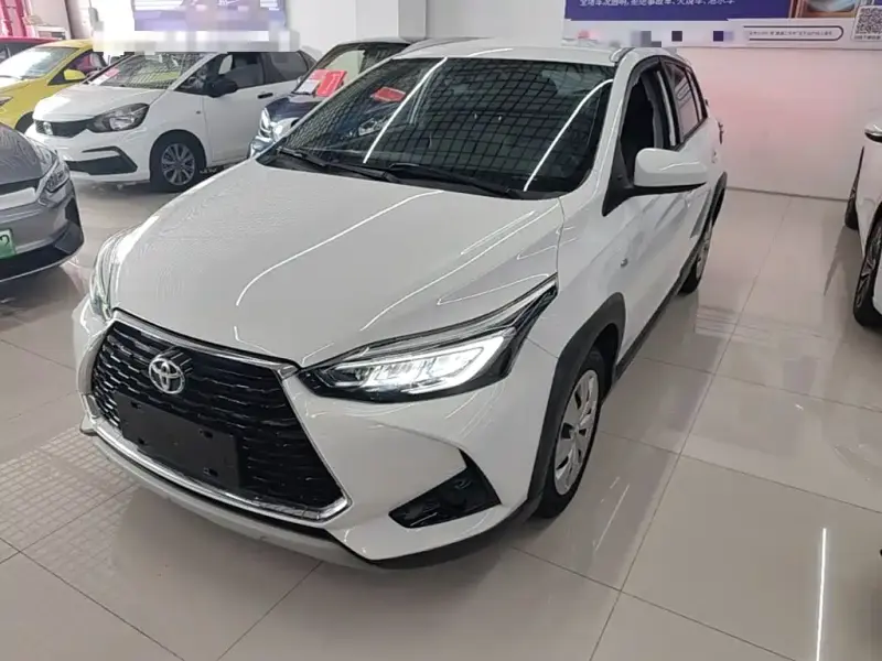 Toyota Yaris L