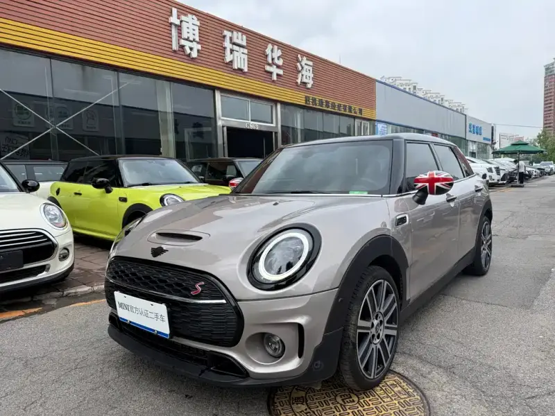 MINI Mini Clubman