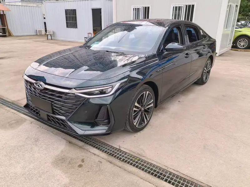 Chery Arrizo 8