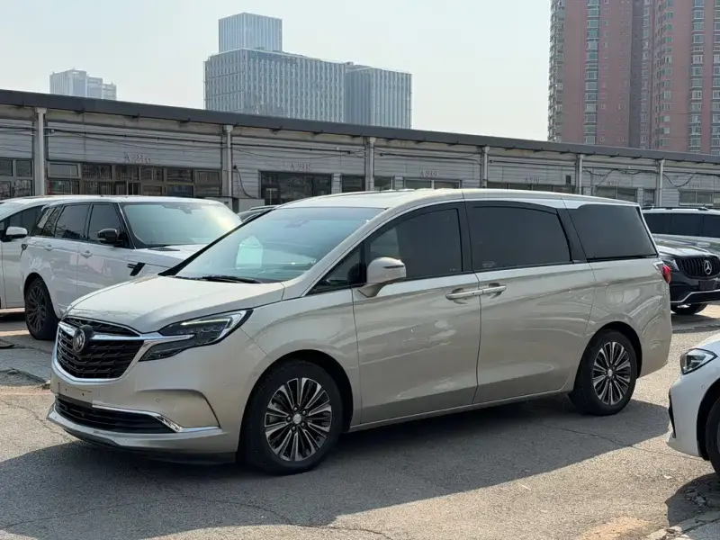 Buick GL8