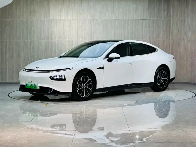 XPeng P7