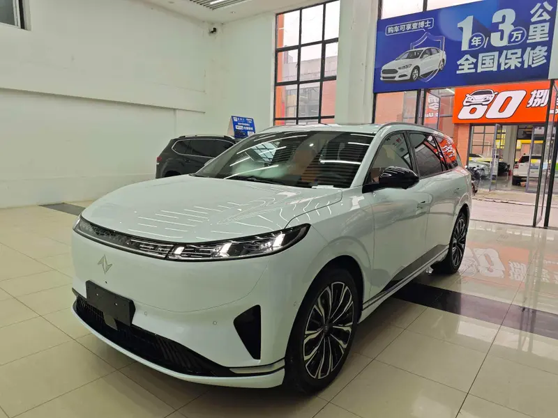 Dongfeng Yipai 008