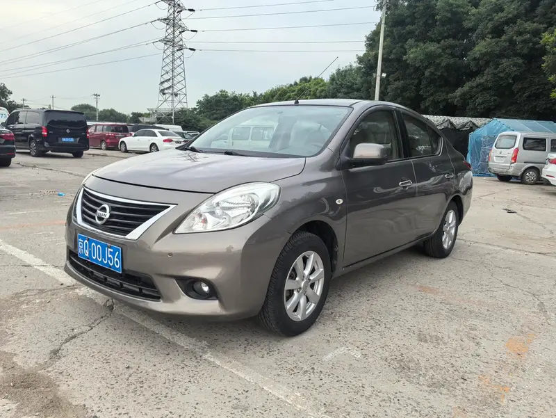 Nissan Sunny
