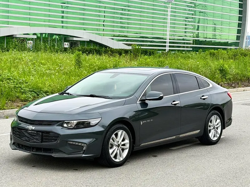 Chevrolet Malibu XL