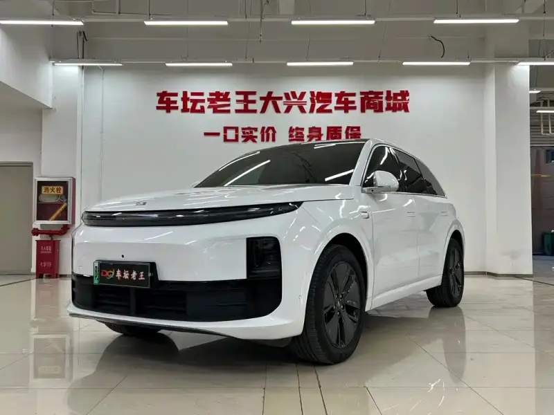 Li Auto L6