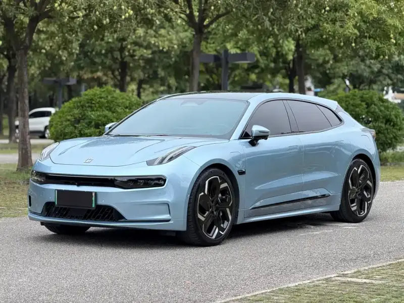 Zeekr 001
