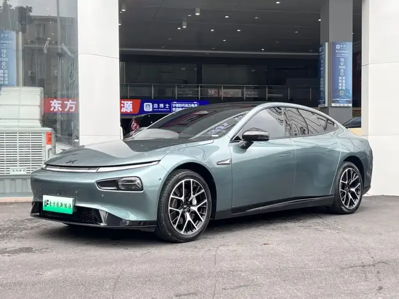 XPeng P7