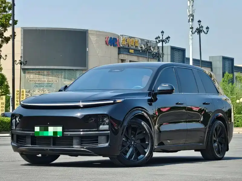 Li Auto L8