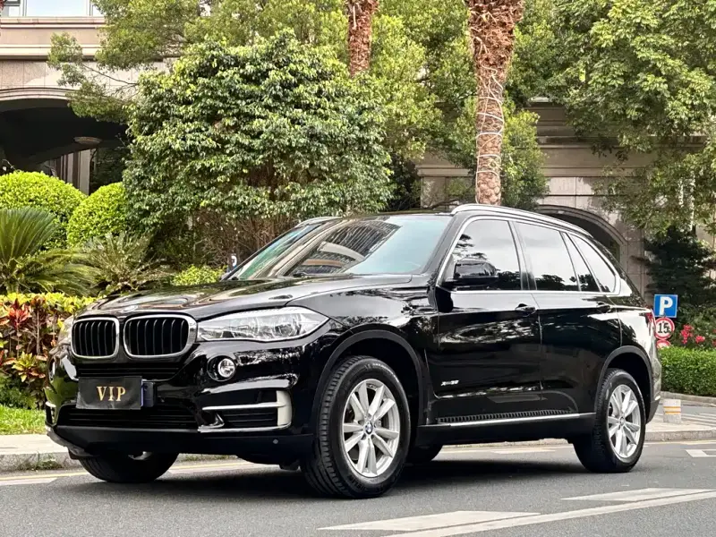 BMW X5 (Import)