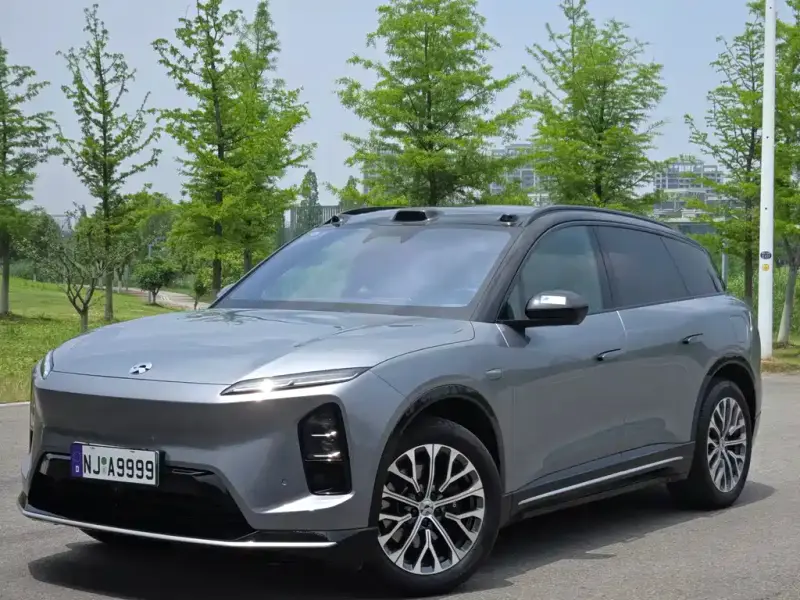 NIO ES6