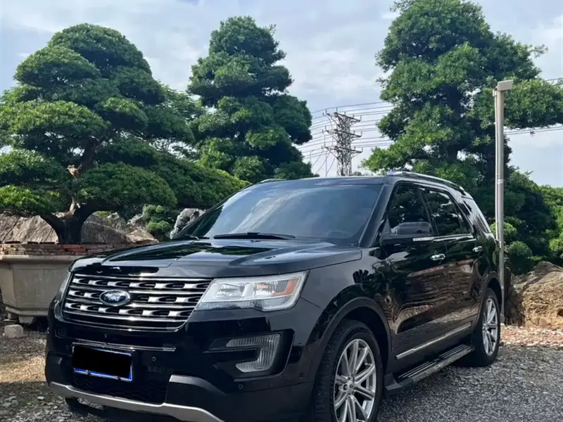 Ford Explorer (Import)