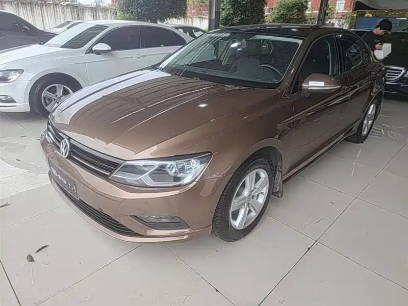 Volkswagen Lamando