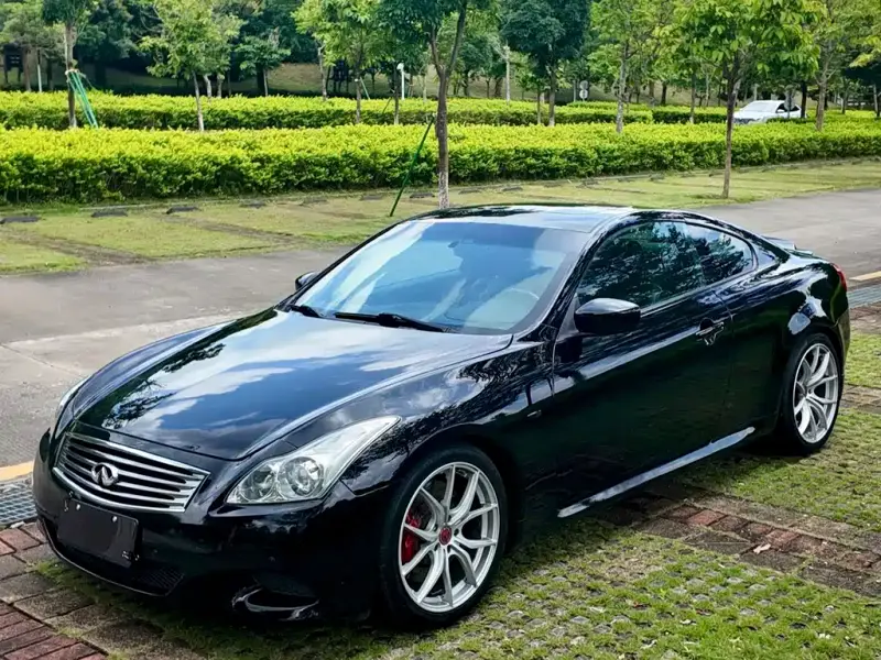 Infiniti G