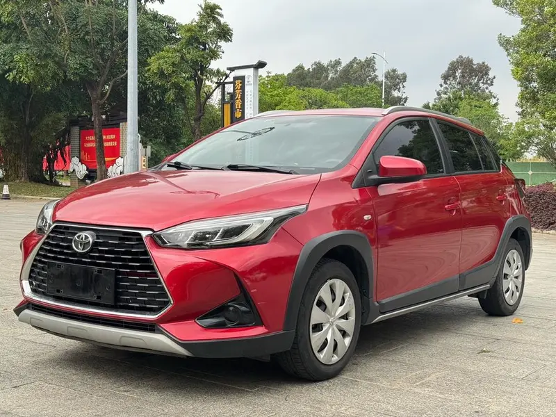 Toyota Yaris L