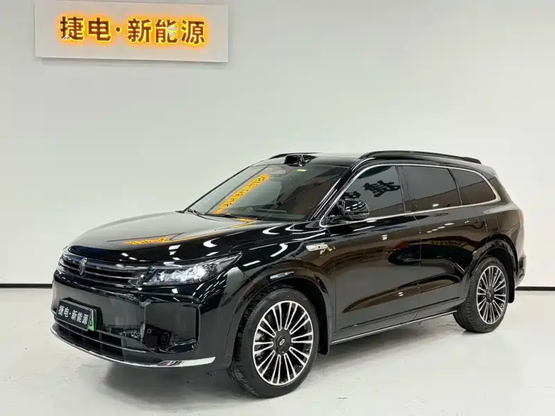 AITO M7