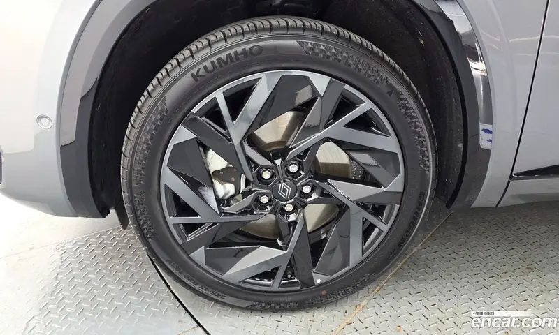 Renault-KoreaSamsung Koleos L (Grand Koleos)