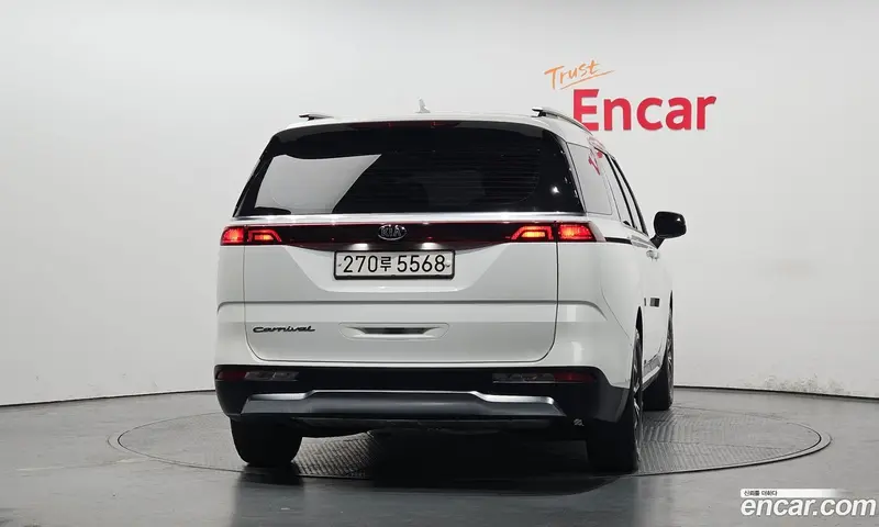 Kia Carnival (Canival)